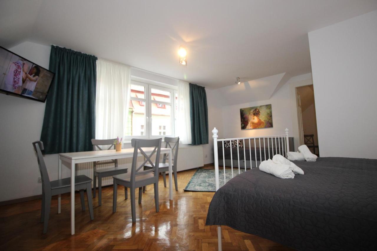 92 Residence Brasov Bagian luar foto