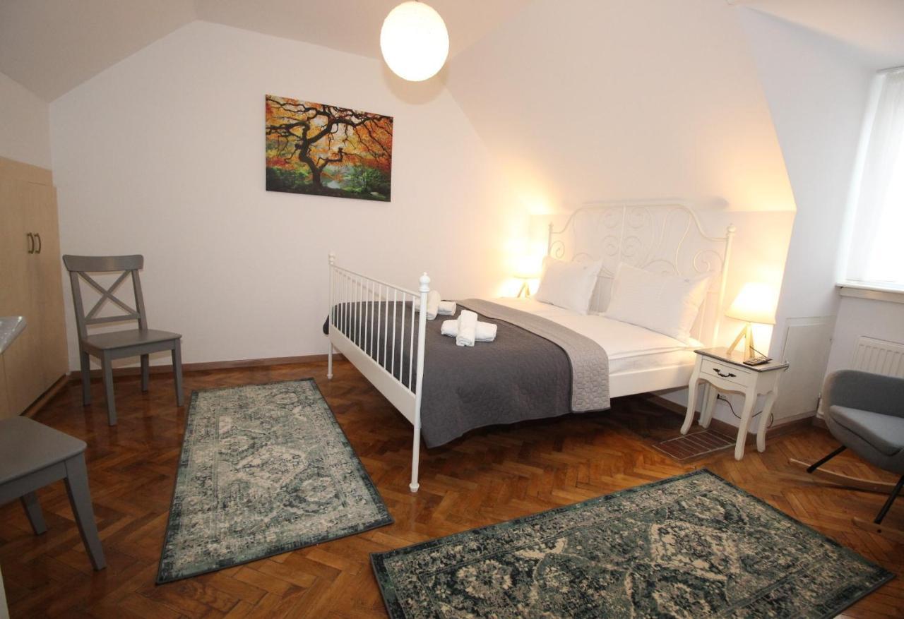 92 Residence Brasov Bagian luar foto