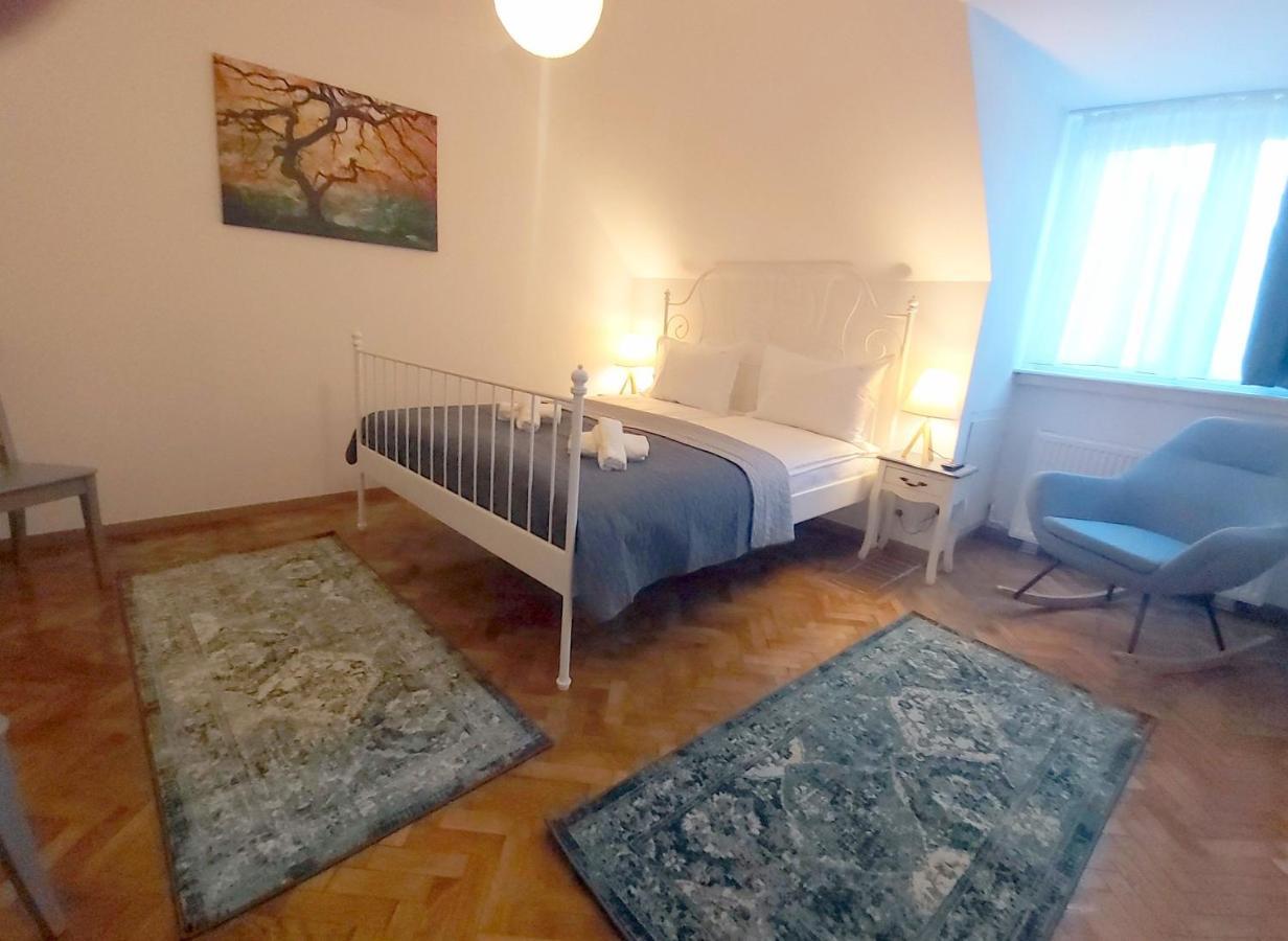 92 Residence Brasov Bagian luar foto